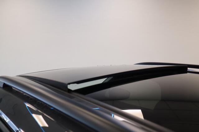 Volkswagen TIGUAN 1.4 TSI eHybrid R-Line Business+ ACC/PDC Leder Elek.Stoelen Memory 20''LM Trekhaak. 24 maanden garantie mogelijk (*vraag naar de voorwaarden)