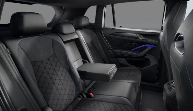 Volkswagen TIGUAN 1.5 eHybrid 204PK DSG R-Line Business / Fabrieksgarantie tot 2028 / Black Style / Trekhaak / Panoramadak / 20'' LMV / VW