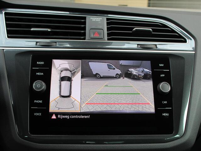 Volkswagen TIGUAN 1.4 TSI 245pk PHEV Life DSG | Navigatie | Apple Carplay/Android Auto | Parkeersensoren | Adaptive Cruise Control | Elektrische achterklep | Virtual Cockpit | Climate Control | Keyless Entry