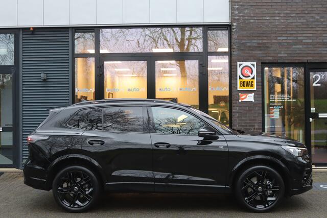 Volkswagen TIGUAN 1.5 eHybrid 204pk R-Line Black Style Leder/Pano/IQ.Light HD/360/Head-up/Keyless/ACC/DCC/ErgoActive/Dodehoek/Trekhaak wegkl.