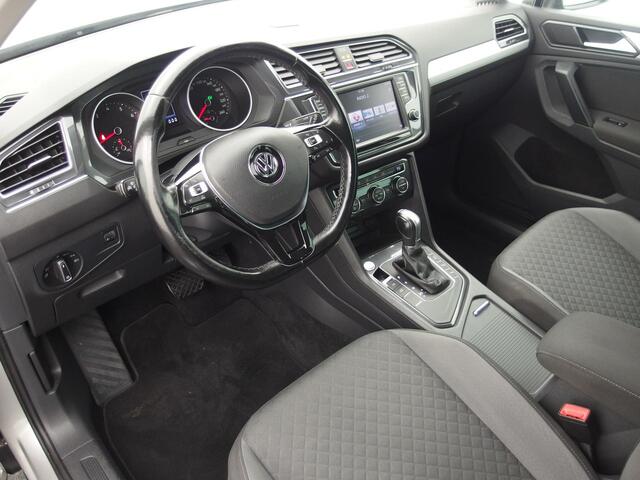 Volkswagen TIGUAN 1.4 TSI ACT Comfortline AUTOMAAT / TREKHAAK / NWE DRIEM / CAMERA / NAVI / CLIMA / PDC / BLUETOOTH / CRUISE / NL-AUTO