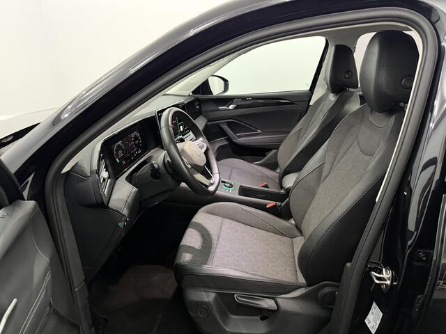 Volkswagen TIGUAN 1.5 eHybrid Life Edition Half leder, Camera, Navi, Winterpakket, Keyless start, Cruise control adaptief, Sfeerverlichting, 2 jaar