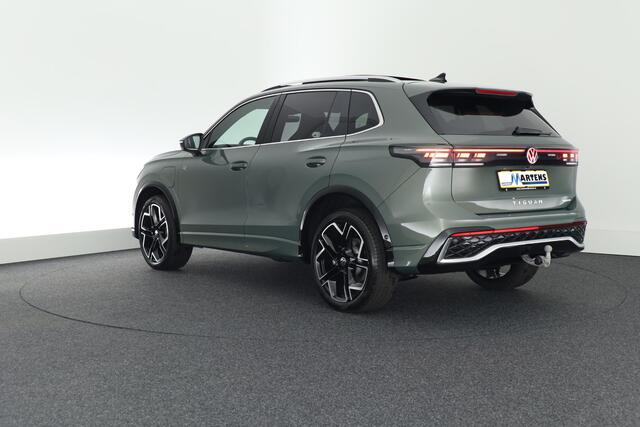 Volkswagen TIGUAN 1.5 272pk eHybrid R-Line Edition Trekhaak Camera Keyless Massage Virtual Cockpit Panoramadak Carplay