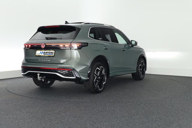 Volkswagen TIGUAN 1.5 272pk eHybrid R-Line Edition Trekhaak Camera Keyless Massage Virtual Cockpit Panoramadak Carplay