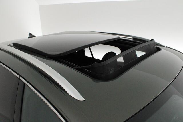 Volkswagen TIGUAN 1.5 272pk eHybrid R-Line Edition Trekhaak Camera Keyless Massage Virtual Cockpit Panoramadak Carplay