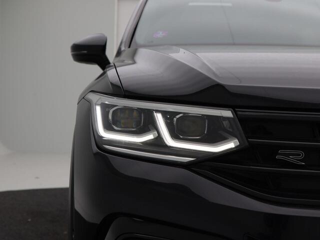 Volkswagen TIGUAN 1.5 TSi 150 Pk Automaat R-Line Business+ | Black Style | Panoramadak | Virtual Cockpit | Adaptive Cruise | LED | Elektrische Achterklep | 20 Inch | 85.720 Km