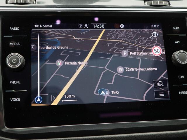 Volkswagen TIGUAN 1.5 TSi 150 Pk Automaat R-Line Business+ | Black Style | Panoramadak | Virtual Cockpit | Adaptive Cruise | LED | Elektrische Achterklep | 20 Inch | 85.720 Km