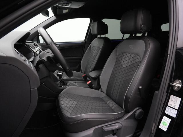 Volkswagen TIGUAN 1.4 TSI eHybrid 245 pk DSG R-Line | Navigatie Discover Pro | Adaptief onderstel | Stuur-/achterbankverwarming | Achteruitrijcamera