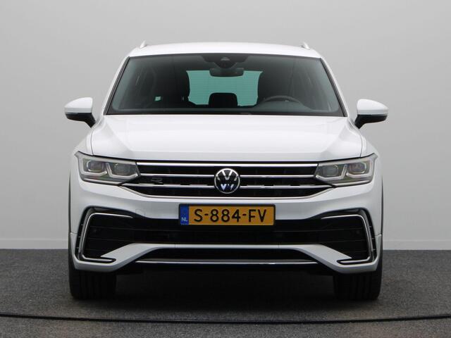 Volkswagen TIGUAN 1.4 TSI eHybrid R-Line Business+ | Elektrische trekhaak | PHEV | Climate control achter | Apple Carplay |