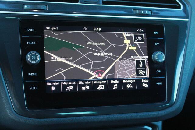Volkswagen TIGUAN 2.0 TSI 4Motion R-line | ACC | Stoelverwarming |