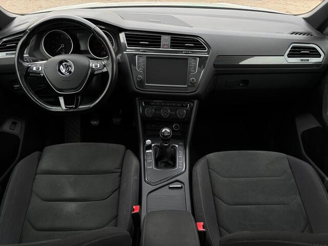 Volkswagen TIGUAN 1.4 TSI Conneted Series R-line | Panoramadak| Ledplus