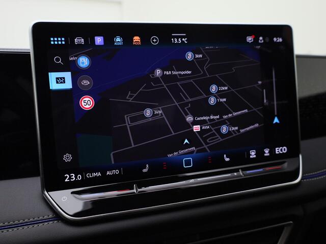 Volkswagen TIGUAN 1.5eHybrid 200kW/272PK R-Line DSG · Panoramadak · Trekhaak · Massagefunctie · Camera · Apple/Android Carplay · · Garantie t/m 25-03-2030 of 100000km.