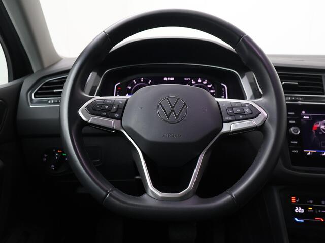 Volkswagen TIGUAN 1.5 TSI Elegance | 150 PK | Automaat | Verwarmde voorstoelen | Matrix LED koplampen |