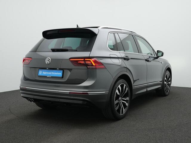 Volkswagen TIGUAN 2.0 TDI 150 pk DSG R-Line | Panoramadak | Trekhaak | Navigatie Discover Pro | Stuur-/achterbankverwarming | Achteruitrijcamera