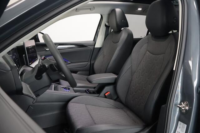 Volkswagen TIGUAN 1.5 TSI eHybrid 150 kW Life | Panoramadak | Trekhaak | LED