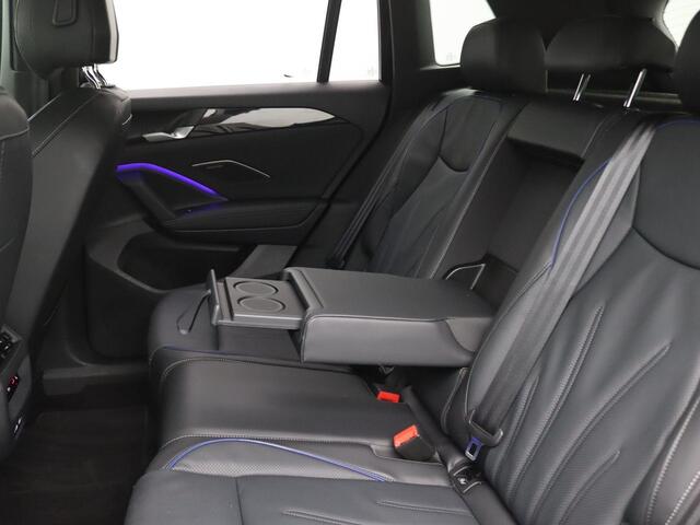 Volkswagen TIGUAN 1.5 eHybrid R-Line Edition 272PK DSG Pano-Schuifdak, Trekhaak, Black Style, Head-Up Display, Leder, Harman Kardon, Navi Pro, Memorystoel, 360gr. Camera