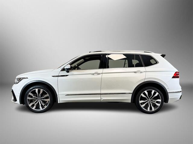 Volkswagen TIGUAN Allspace 1.5 150pk TSI R-Line Business+ Panorama-dak | Head-up display | R-Line