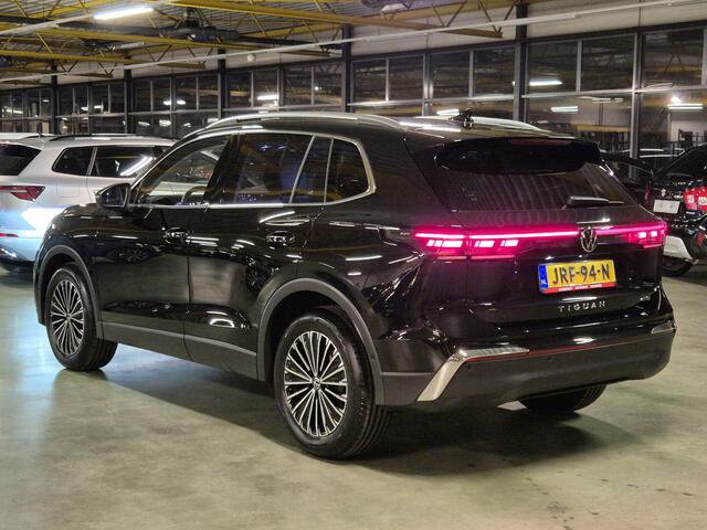 Volkswagen TIGUAN 1.5 eTSI Life Elegance -150pk- Automaat | Massage Stoelen | Rijklaarprijs incl. Garantie