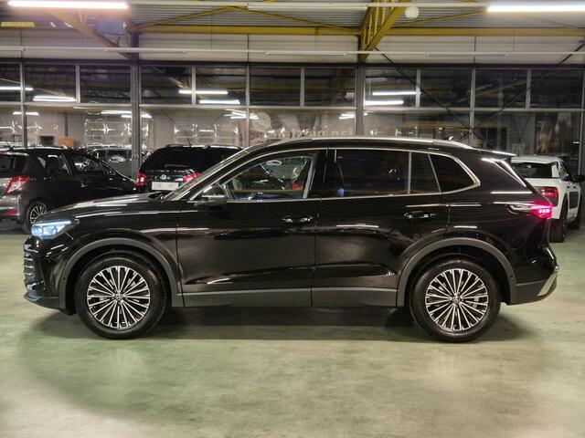 Volkswagen TIGUAN 1.5 eTSI Life Elegance -150pk- Automaat | Massage Stoelen | Rijklaarprijs incl. Garantie