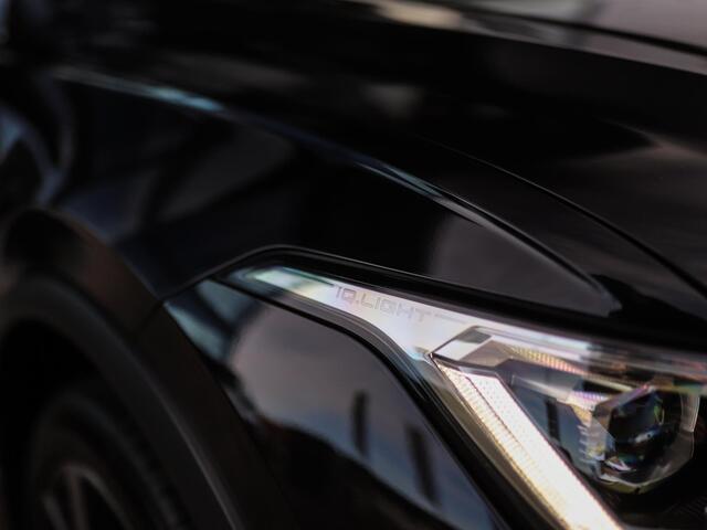 Volkswagen TIGUAN 1.5 TSI R-Line Business