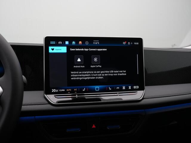 Volkswagen TIGUAN 1.5 eHybrid 204 pk DSG Life | Trekhaak | Adaptief onderstel | Stuur-/achterbankverwarming | Achteruitrijcamera