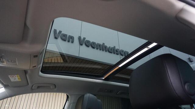 Volkswagen TIGUAN 1.4 TSI 150PK R-Line & Highline Pano.Dak Leder Virtual Trekhaak 360-view 19inch LM *Unieke Tiguan* 61027km!