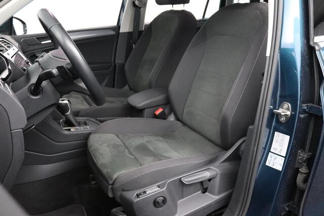 Volkswagen TIGUAN 1.4 TSI 245pk DSG eHybrid Business | Trekhaak | Virtual Cockpit | Camera | Stoel & Stuurverwarming |