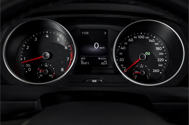 Volkswagen TIGUAN 1.4 TSI ACT 150 PK Comfortline Business - Automaat | Adapt. Cruise | Stoelverw. | PDC | Camera | NAV + App. Connect | ECC | Elek. Klep | Elek. Trekhaak | LM 19" |