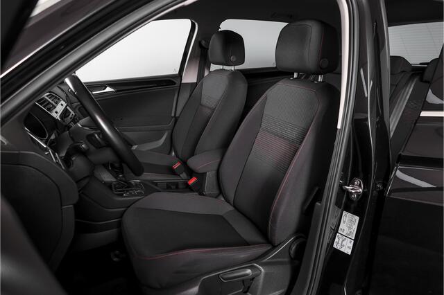 Volkswagen TIGUAN 1.4 TSI ACT 150 PK Comfortline Business - Automaat | Adapt. Cruise | Stoelverw. | PDC | Camera | NAV + App. Connect | ECC | Elek. Klep | Elek. Trekhaak | LM 19" |