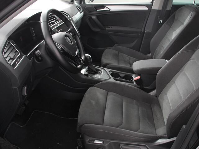 Volkswagen TIGUAN 1.5 TSI Comfortline Team DSG Navigatie Camera Lane Assist Virtual Cockpit Winterpakket Adaptive Cruise control LMV Velgen