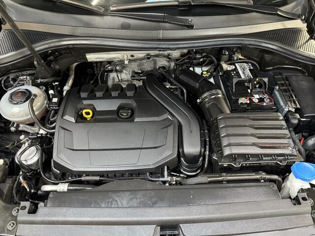 Volkswagen TIGUAN 1.5 TSI R-Line Bns+