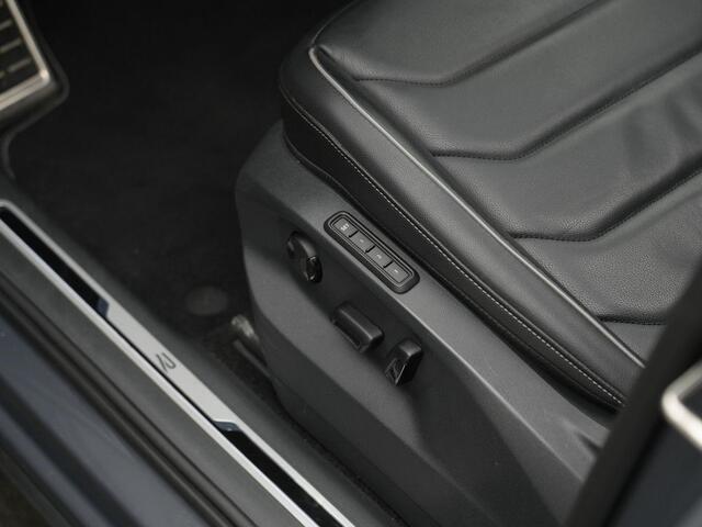 Volkswagen TIGUAN 2.0 TDI 200 pk DSG 4Motion R-Line | Panoramadak | Trekhaak | Navigatie Discover Pro | Leder | Geheugenstoelen | Harman/Kardon | 360 camera | IQ Light