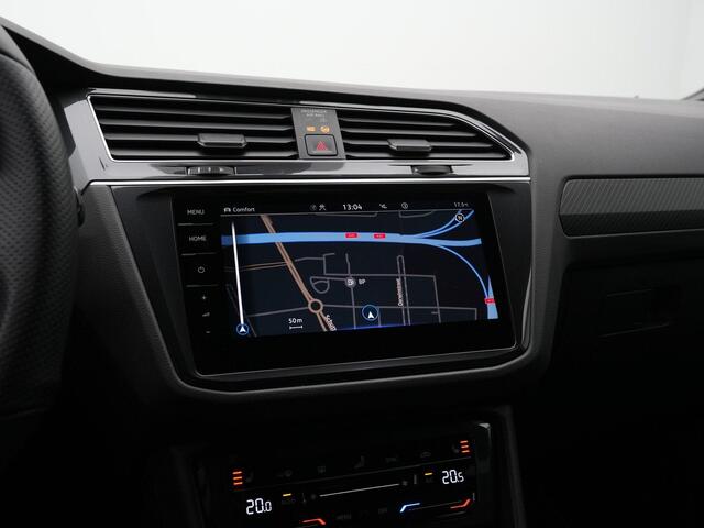 Volkswagen TIGUAN 1.4 TSI eHybrid 245 pk DSG R-Line | Panoramadak | Trekhaak | Navigatie Discover Pro | Adaptief onderstel | 360 camera | IQ Light