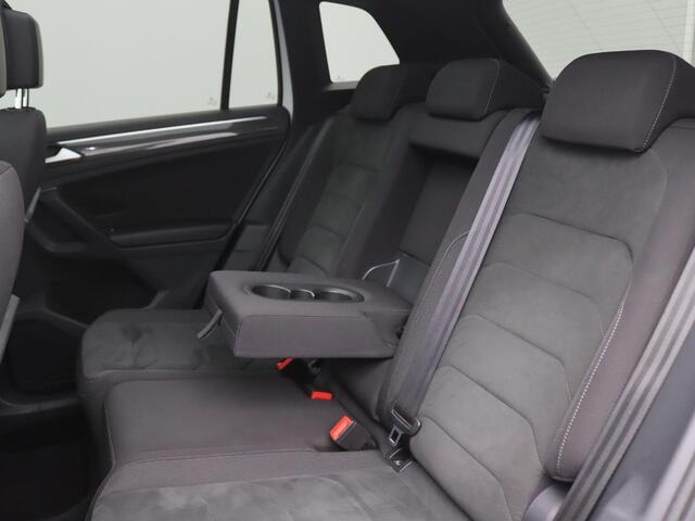 Volkswagen TIGUAN 1.5 TSI ACT Highline Business R 150PK DSG Black Style, Pano-Schuifdak, 20" LM Velgen, Keyless, Sportonderstel, Alarm, Achteruitrijcamera, Adaptieve Cruise Controle, Elektr. Achterklep