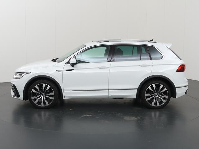Volkswagen TIGUAN 1.5 TSI R-Line Business+ | Trekhaak | Panoramadak | Camera 360° | Matrix Led | Keyless Go |