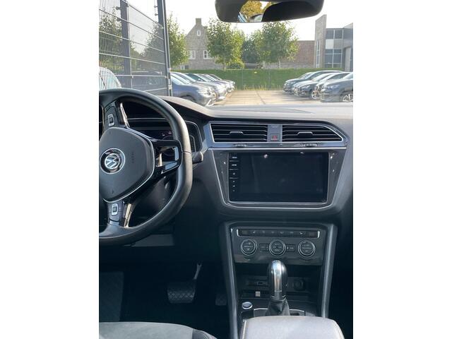 Volkswagen TIGUAN 2.0 TSI 4Motion Highline NL auto 1e eigenaar door ons geleverd en onderhouden 20 inch Suzuka velgen, navigatie, panoramadak, DSG automaat, R-Line exterieur, achteruitrijcamera, Dynaudio, led plus, sport onderstel, stoelverwarming, reservewiel, Side assist