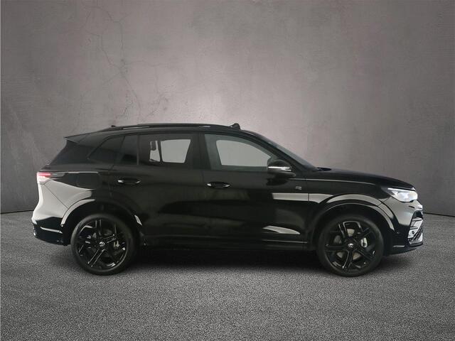 Volkswagen TIGUAN R-Line Edition 1.5 TSI eHybrid 272pk DSG Automaat Trekhaak, Harman Kardon audio, Panoramadak, Black Style, Navigatie, 360 camera, Adaptive cruise control