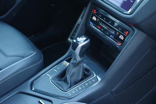 Volkswagen TIGUAN 1.4 TSI eHybrid 245 PK R-Line BNS+ PHEV, Panoramadak, LED, Leder, 360 Camera,