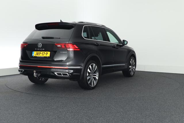 Volkswagen TIGUAN 1.4 TSI 245pk eHybrid R-Line Business+ Trekhaak Camera Stoelverwarming Keyless Virtual Cockpit Panoramadak Navigatie