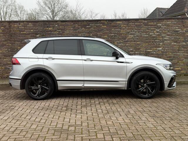 Volkswagen TIGUAN 1.5 TSI DSG 2x R-LINE Trekhaak Black Style