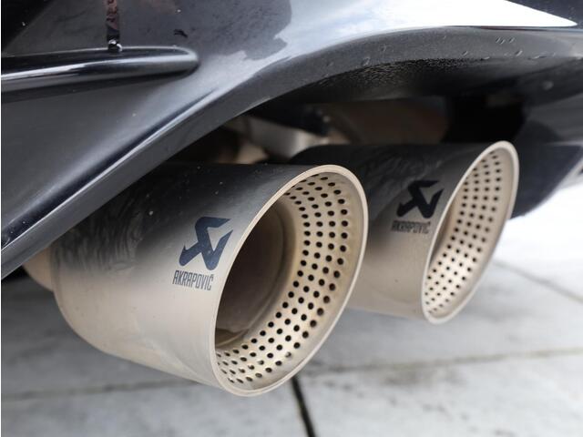 Volkswagen TIGUAN R Akrapovic | Panodak | Vol Leer | Harman/Kardon | 360° | Keyless | Memory | IQ Light Matrix | 21"Inch |