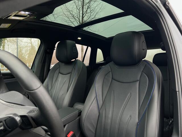 Volkswagen TIGUAN 1.5 eHybrid 204pk DSG R-Line Edition Leder Trekhaak Panoramadak / Demonstratieauto