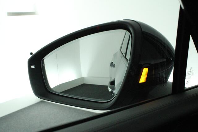 Volkswagen TIGUAN 1.5 204pk eHybrid R-Line Edition Black Style Trekhaak 360Camera Leder Head-Up harman/kardon Memory Massage Virtual Cockpit Navigatie