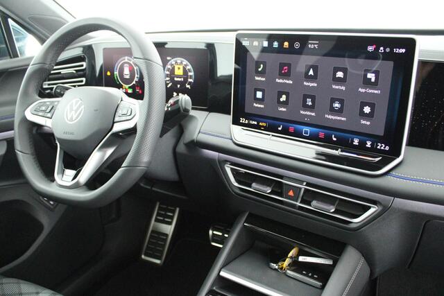 Volkswagen TIGUAN 1.5 272pk eHybrid R-Line Business Trekhaak Camera Keyless Massage Virtual Cockpit Panoramadak Carplay