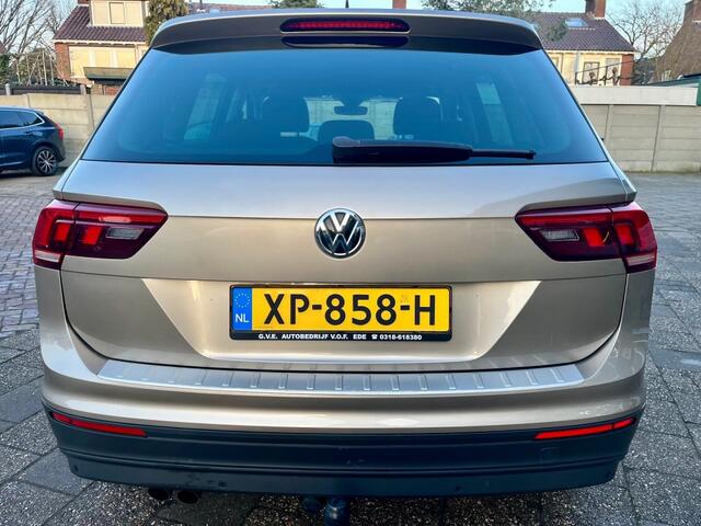 Volkswagen TIGUAN 1.5 TSI ACT TREKHAAK AUTOMAAT NL AUTO