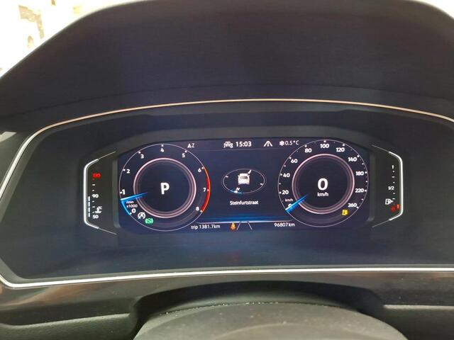 Volkswagen TIGUAN Allspace 1.5 TSI Highline Business R 7p. | Binnenkort beschikbaar |