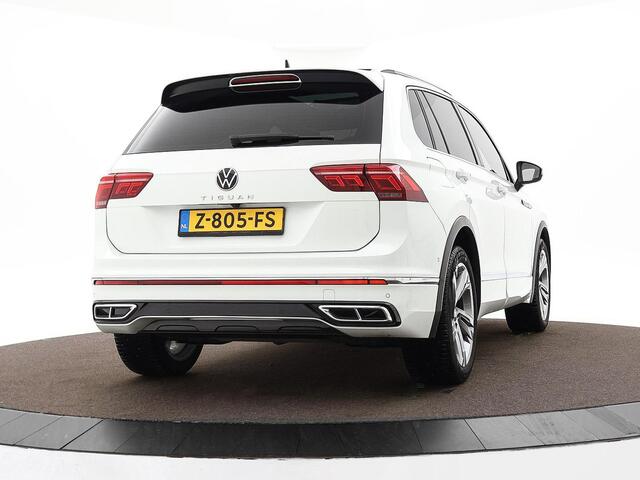 Volkswagen TIGUAN 1.5 TSI 150pk DSG R-Line Business+ · Panoramadak · Leder · Apple/Android Car Play · Elek. Achterklep · 360 Camera · Keyless · 19'' Inch ·