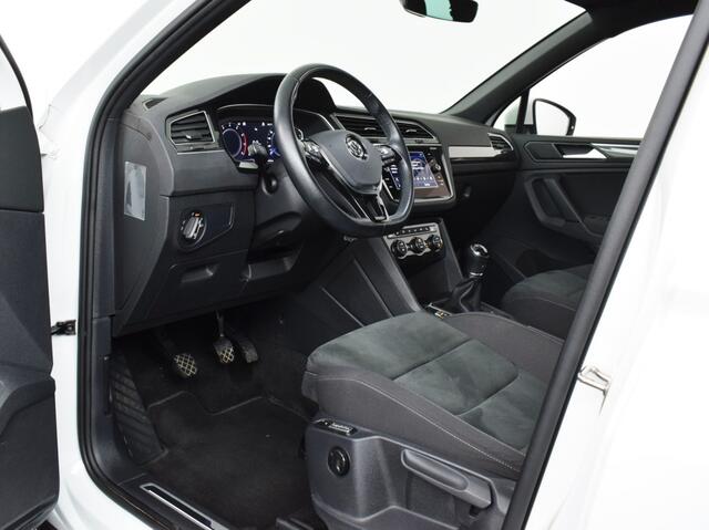 Volkswagen TIGUAN 1.5 TSI CL Business | R-Line o Schuifdak o Virtual o LED o ACC