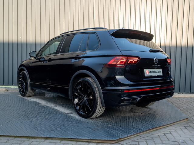 Volkswagen TIGUAN 1.5 TSI R-Line Business+ | 360 Camera | 20'' | IQ Light | Groot Navi | Prijs Rijklaar!!