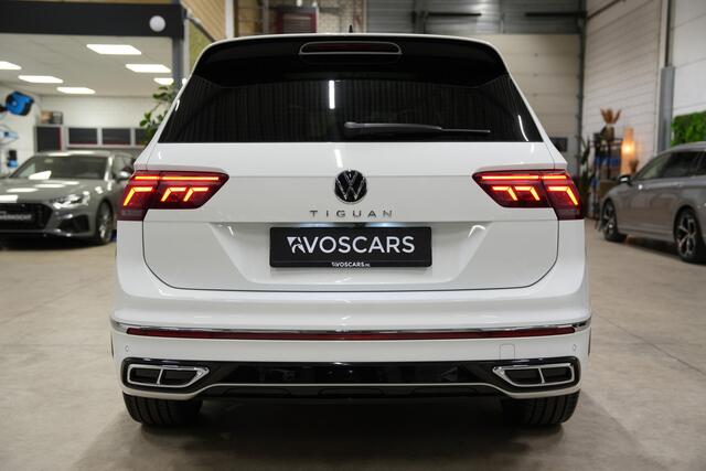Volkswagen TIGUAN 1.5 TSI R-Line * Pano - 20" - Keyless - Camera - IQ Light - Blind Spot - Standkachel *